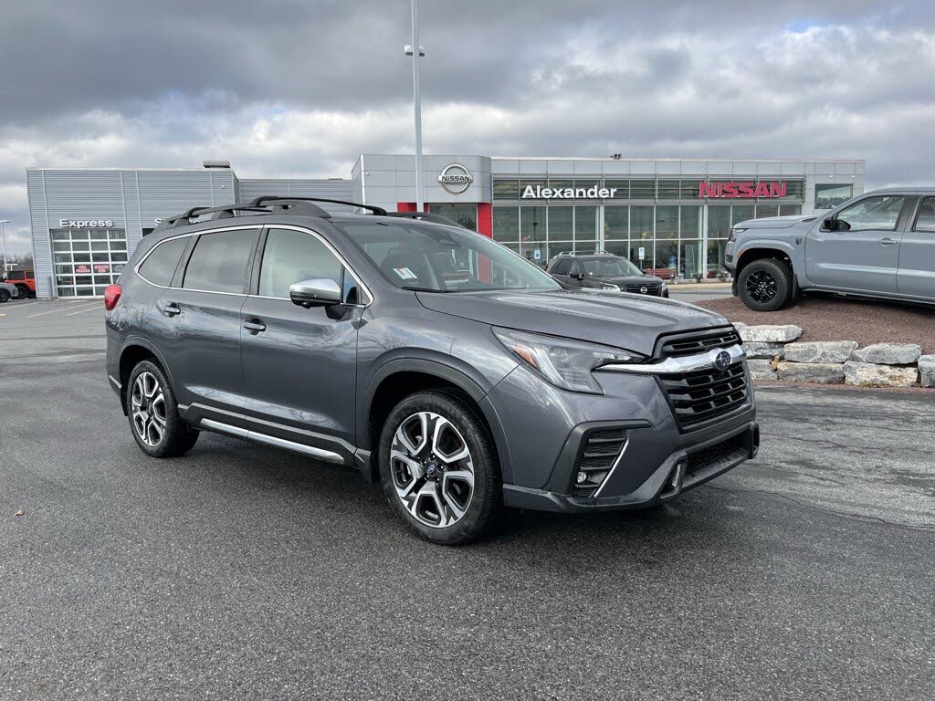 2023 Subaru Ascent Limited 8-Passenger AWD