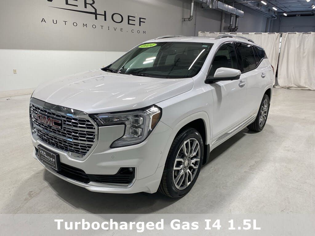 2024 GMC Terrain Denali AWD