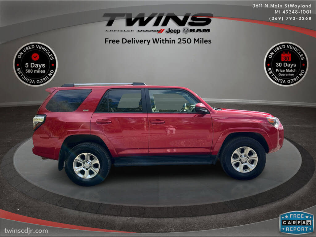2024 Toyota 4Runner SR5 4WD