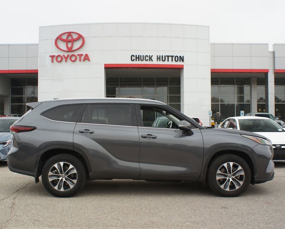 2024 Toyota Highlander XLE AWD