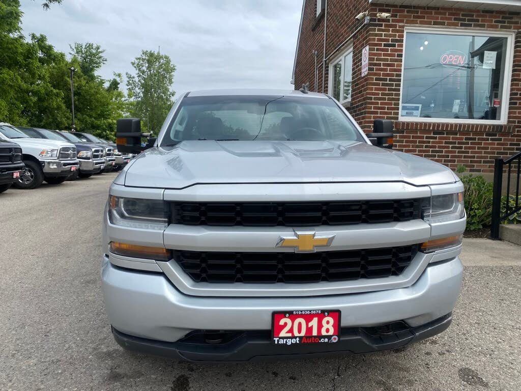 Chevrolet Silverado 1500 Custom Crew Cab 4WD 2018