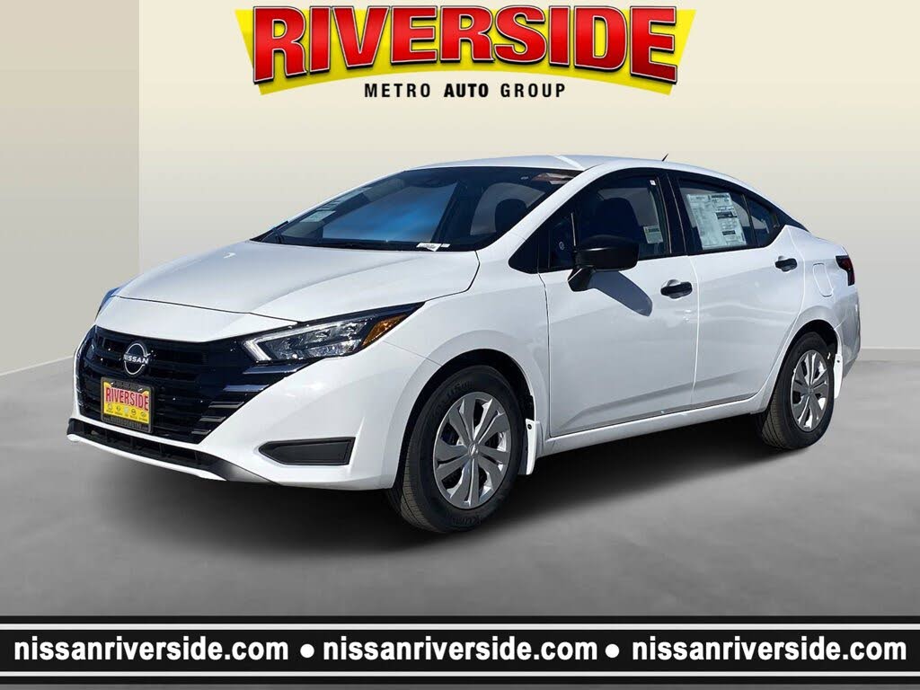 2025 Nissan Versa S FWD