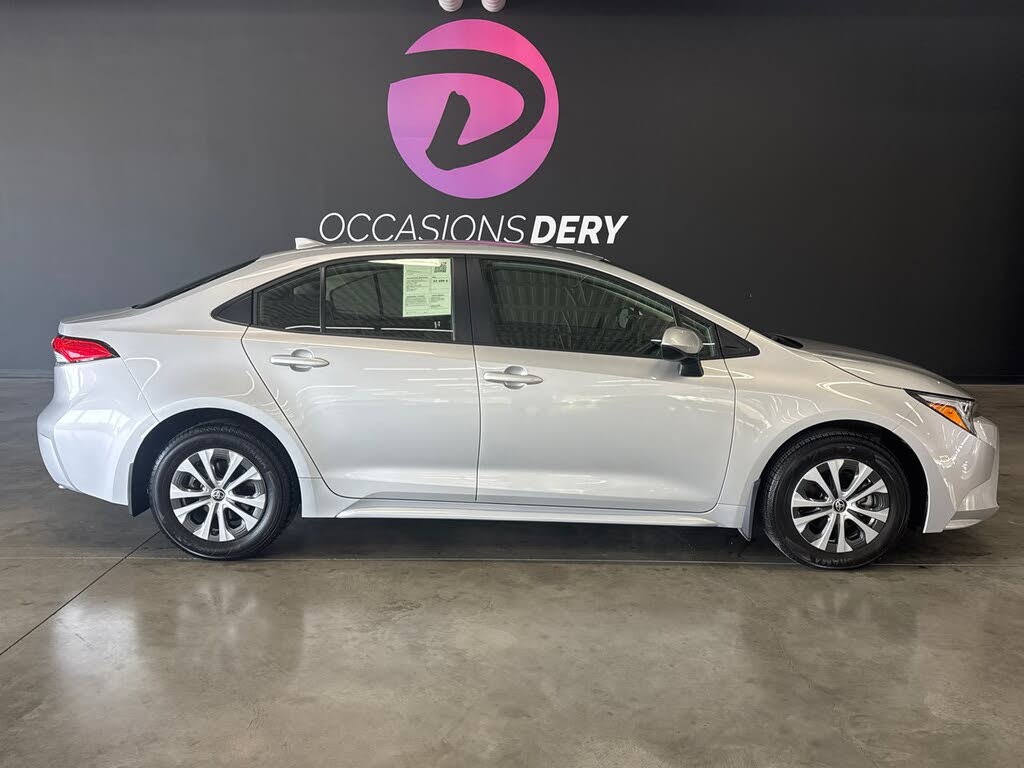 2025 Toyota Corolla Hybrid LE FWD