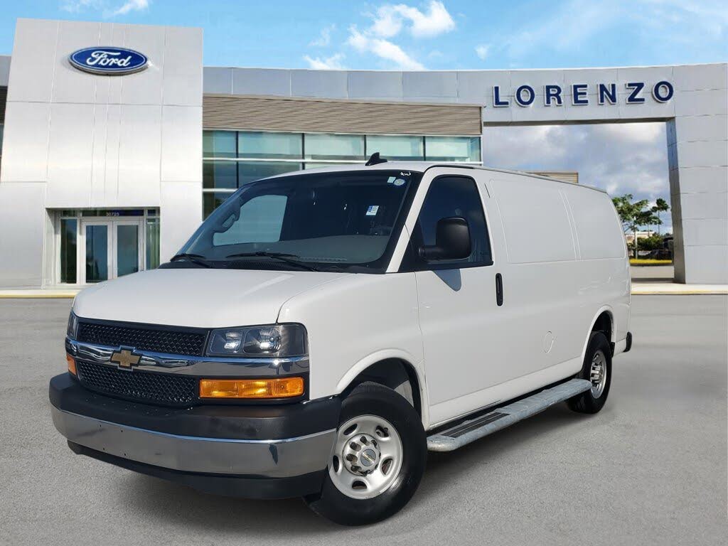 2024 Chevrolet Express Cargo 2500 RWD