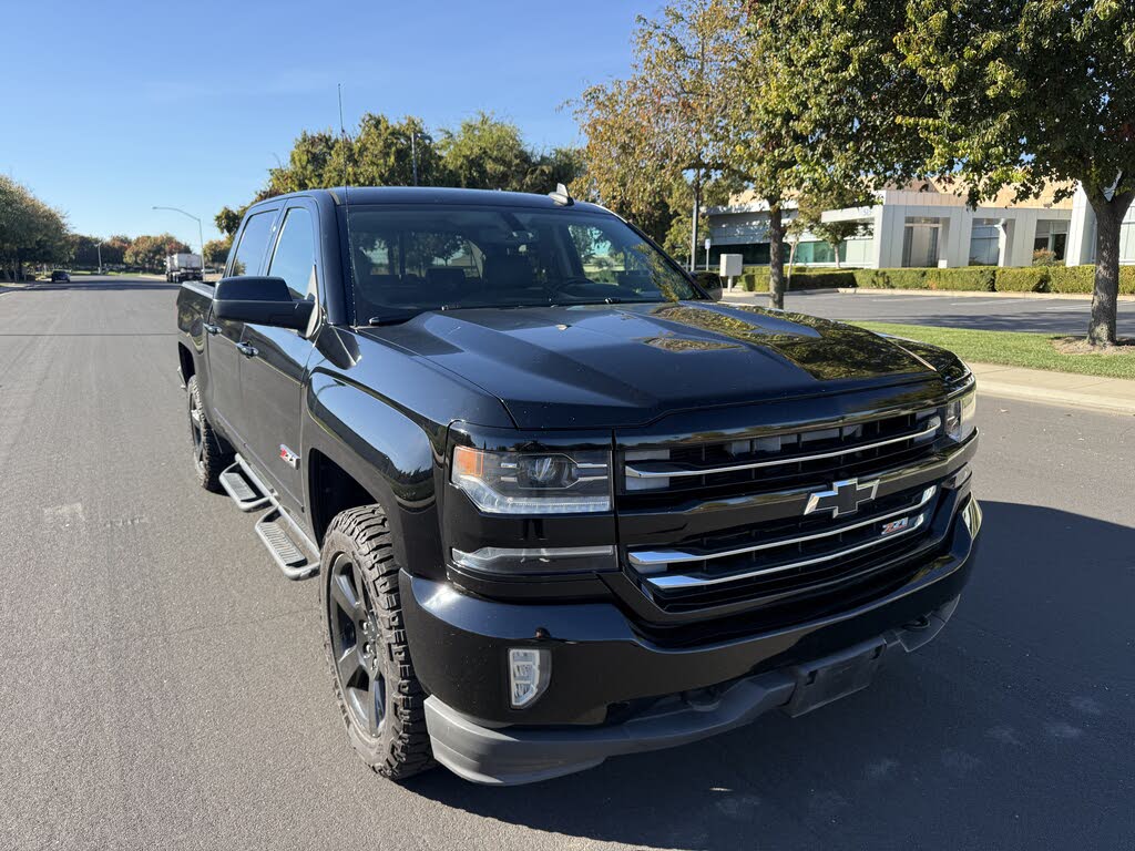 2016 Chevrolet Silverado 1500 LTZ Z71 Crew Cab 4WD