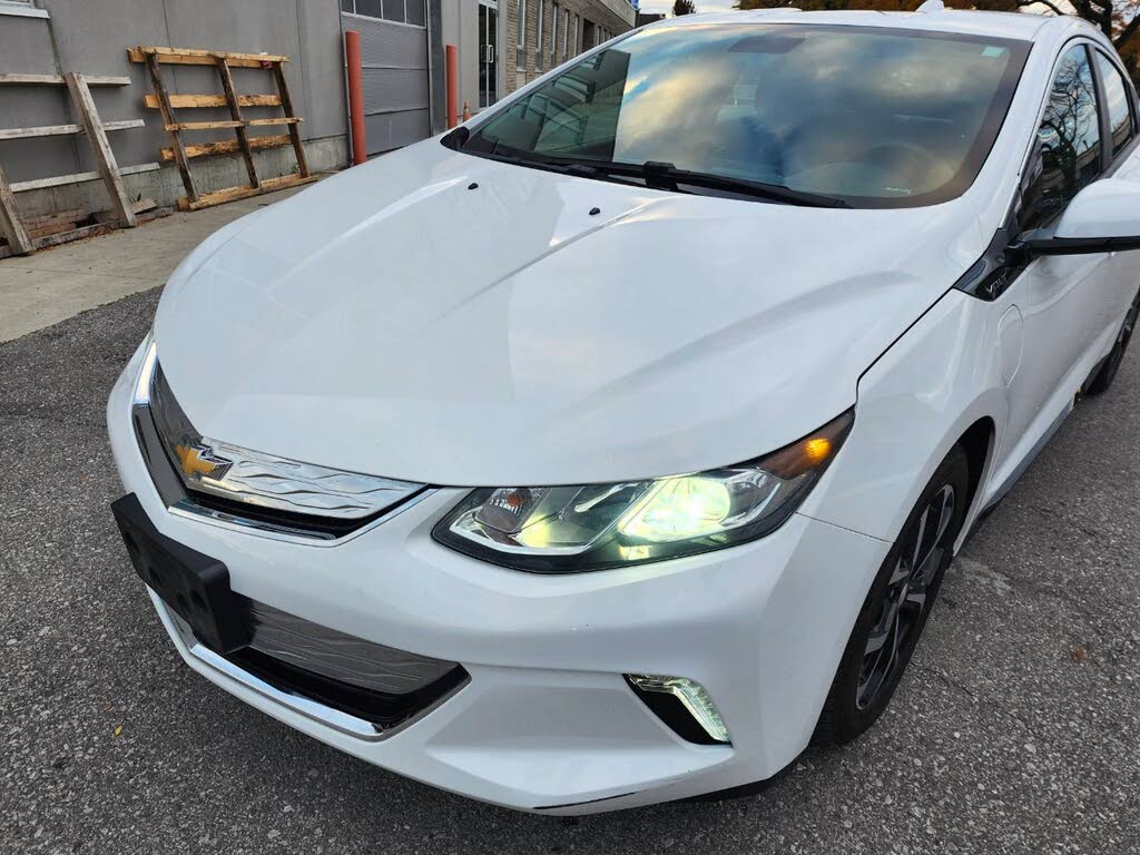 2017 Chevrolet Volt LT FWD