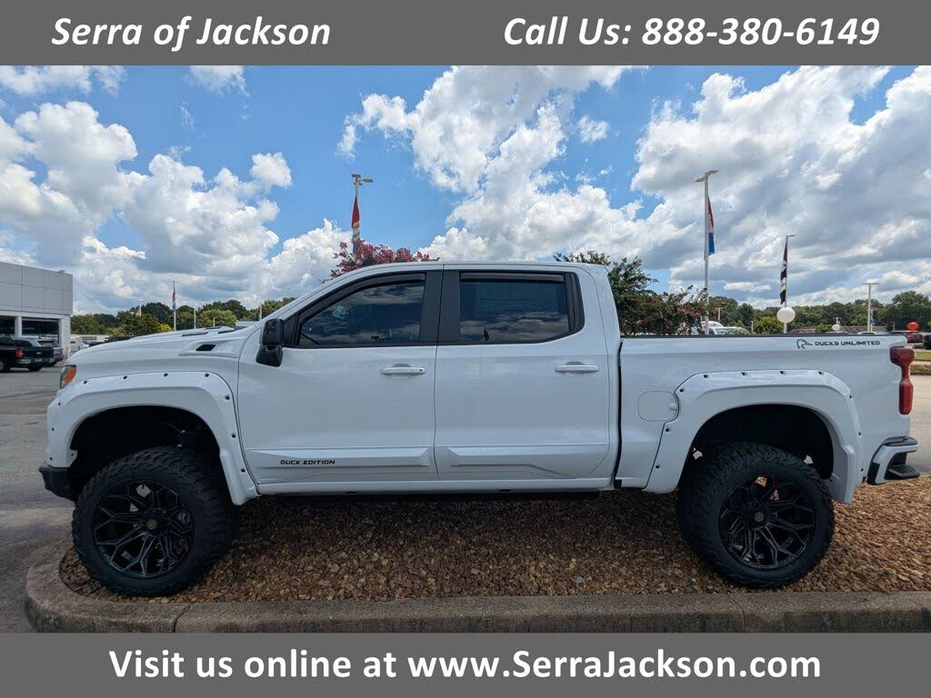 2025 Chevrolet Silverado 1500 RST Crew Cab 4WD
