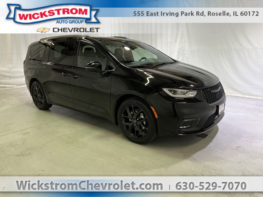 2025 Chrysler Pacifica Limited FWD