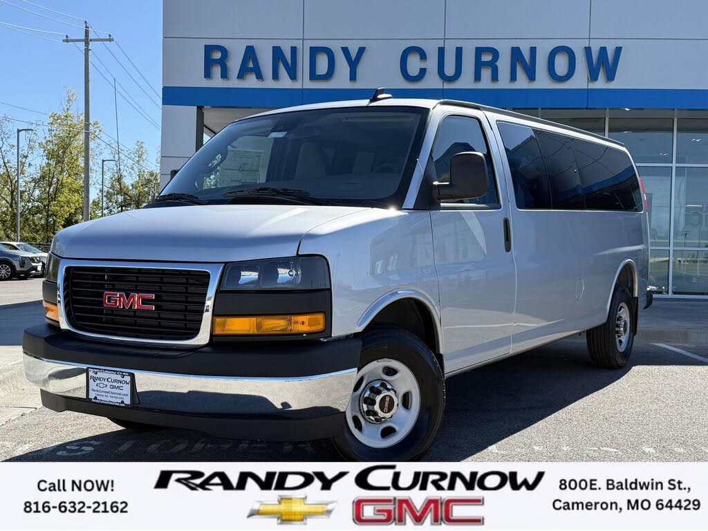 2025 GMC Savana LT 3500 RWD