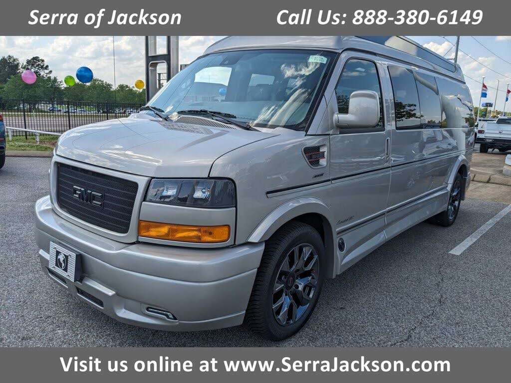 2025 GMC Savana Cargo 2500 RWD