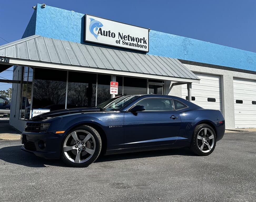 2011 Chevrolet Camaro 2SS Coupe RWD