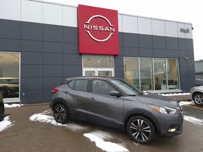 Nissan Kicks SV FWD