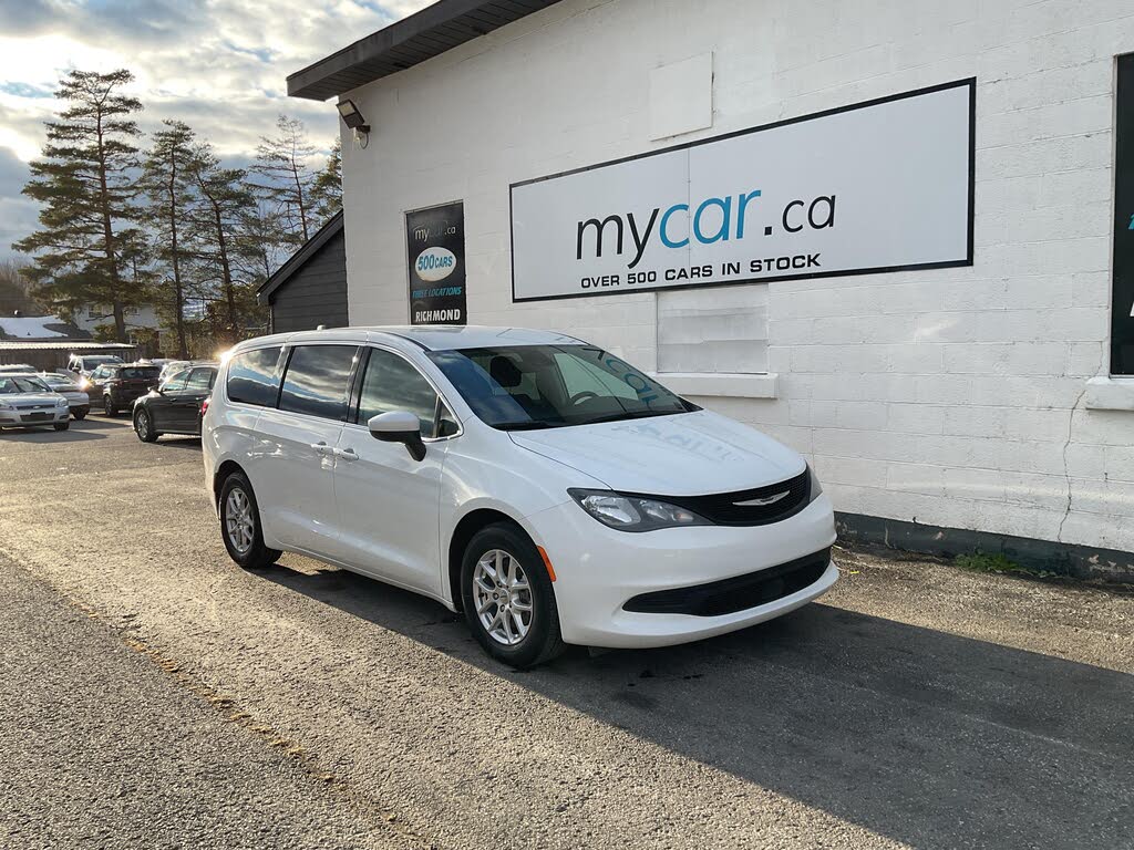 2023 Chrysler Grand Caravan SXT FWD
