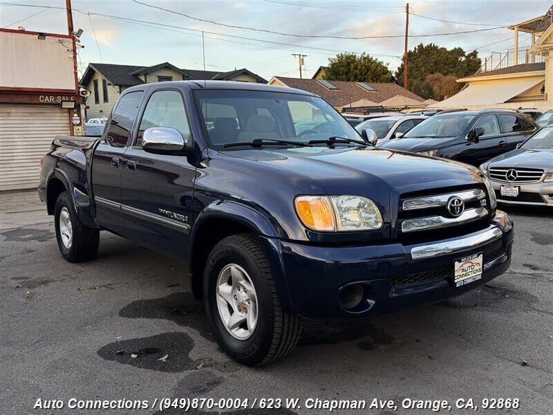 2004 Toyota Tundra V8 SR5 4 Door Access Cab Stepside RWD
