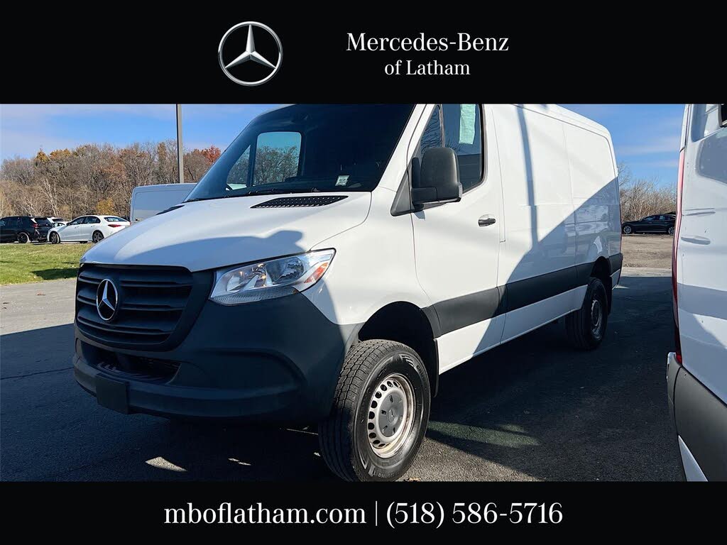 2019 Mercedes-Benz Sprinter 2500 144 V6 Standard Roof Cargo Van 4WD