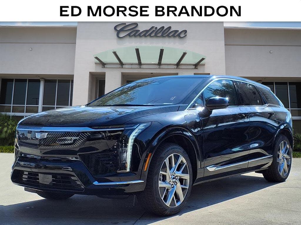 2026 Cadillac OPTIQ Luxury RWD