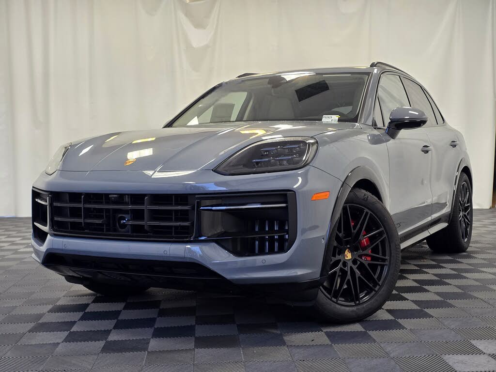 2026 Porsche Cayenne GTS AWD