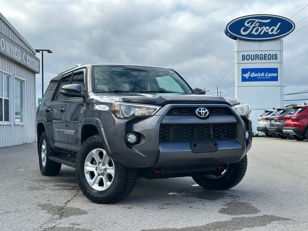 2017 Toyota 4Runner SR5 4WD