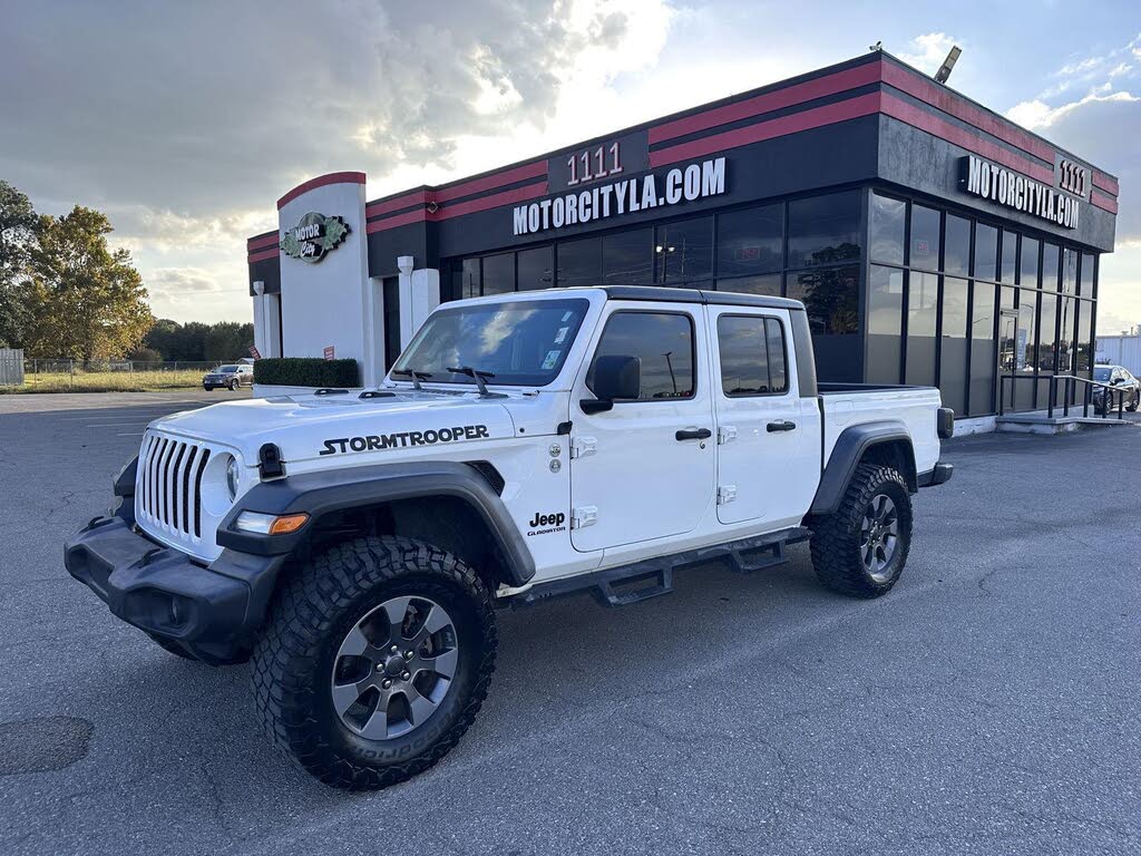 2020 Jeep Gladiator Sport S Crew Cab 4WD