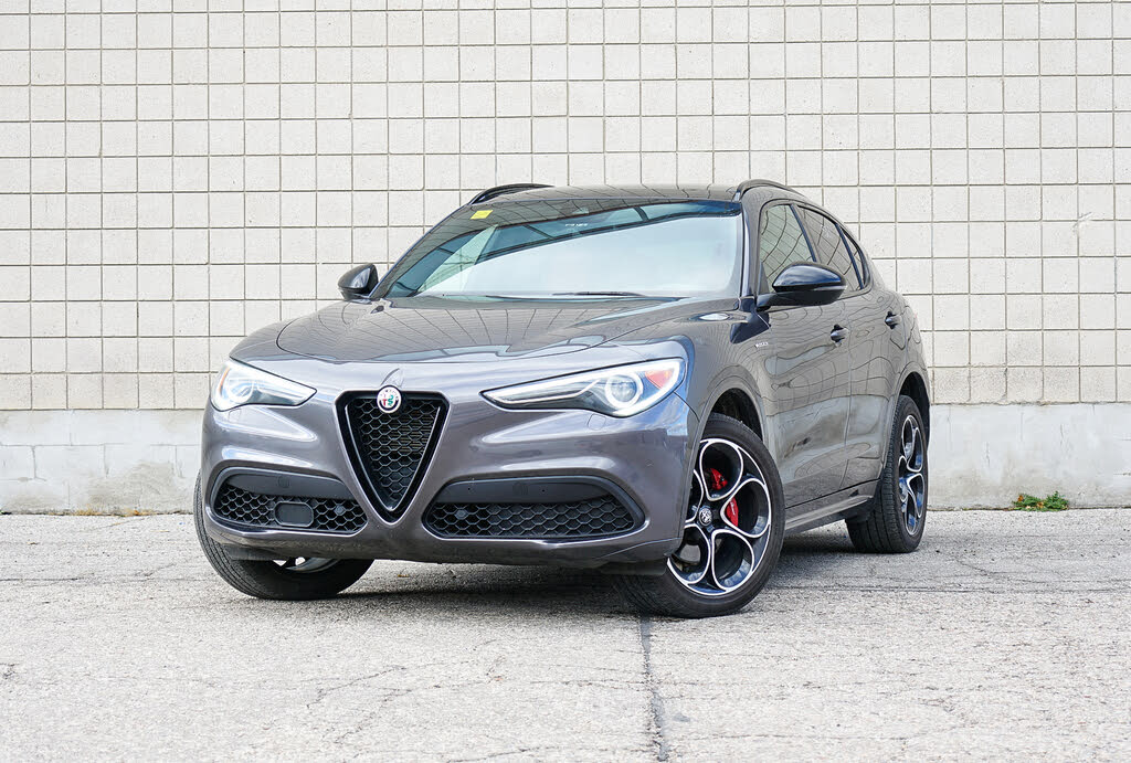 2022 Alfa Romeo Stelvio Veloce AWD