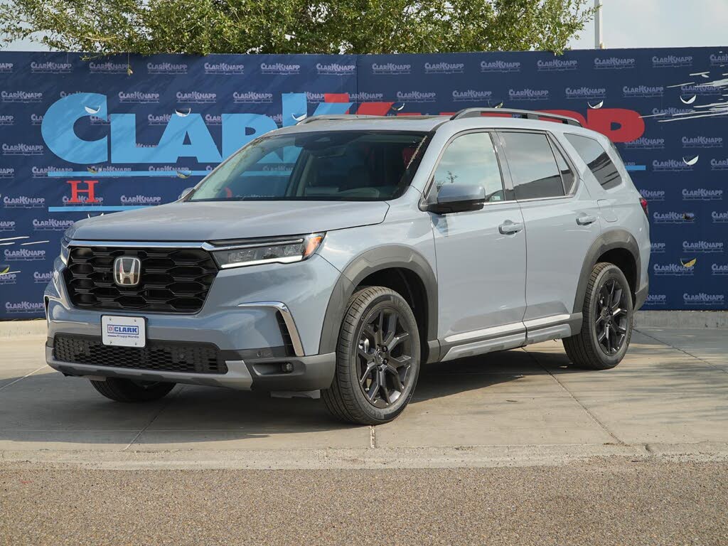 2025 Honda Pilot Touring+ FWD