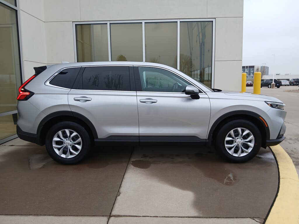 2026 Honda CR-V LX AWD