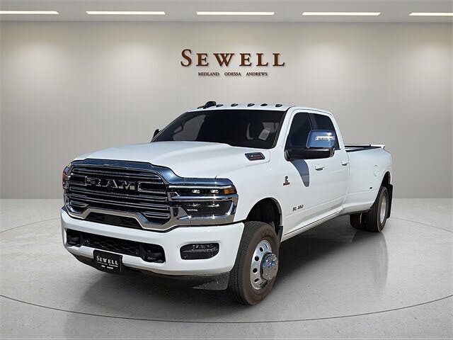2026 RAM 3500 Laramie Crew Cab LB DRW 4WD