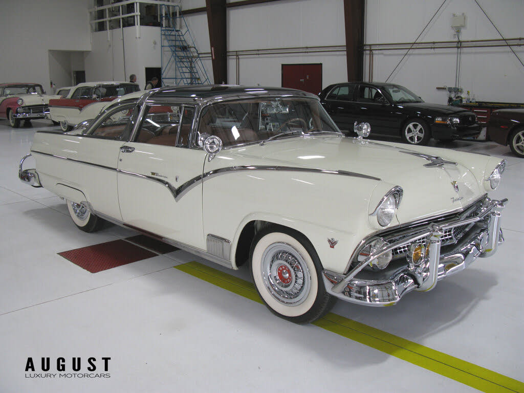 1955 Ford Fairlane