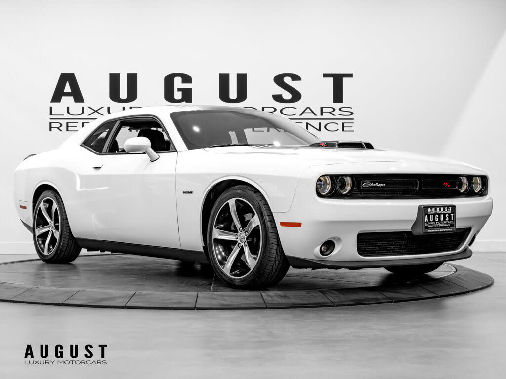 2016 Dodge Challenger R/T Shaker RWD