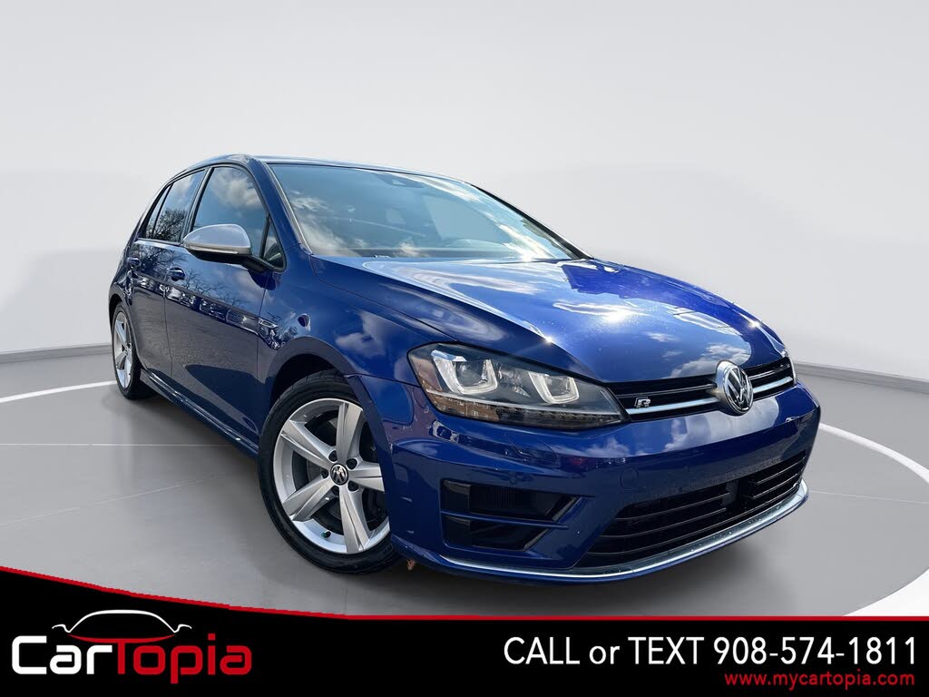2016 Volkswagen Golf R 4-Door AWD