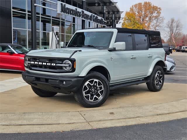 2022 Ford Bronco Outer Banks Advanced 4-Door 4WD