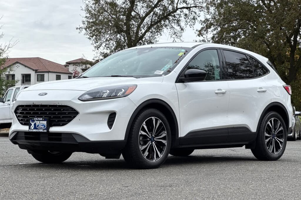 2022 Ford Escape SE FWD