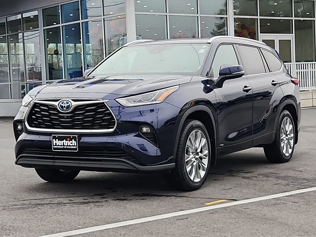 2022 Toyota Highlander Hybrid Limited AWD