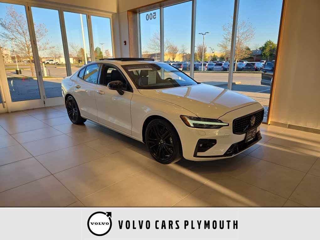 2023 Volvo S60 B5 Plus Black Edition AWD