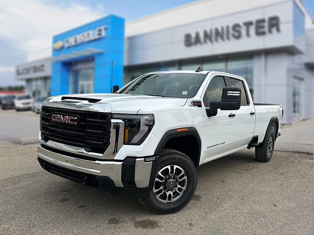 GMC Sierra 3500HD Pro Crew Cab 4WD 2025