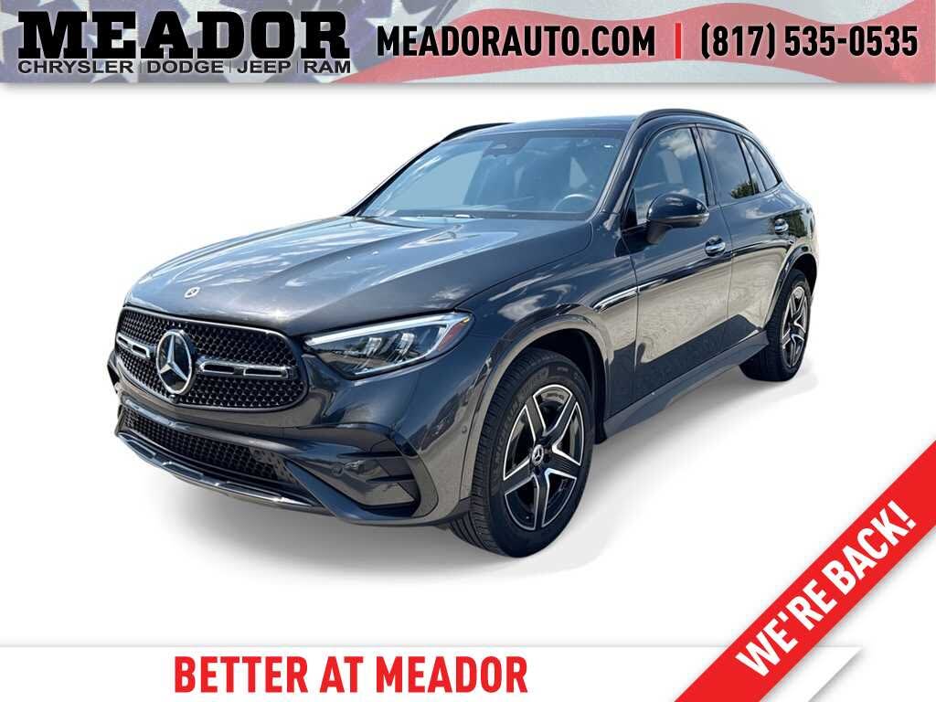 2025 Mercedes-Benz GLC 300 RWD