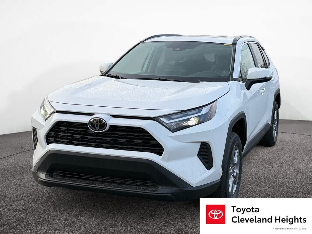 2025 Toyota RAV4 XLE AWD
