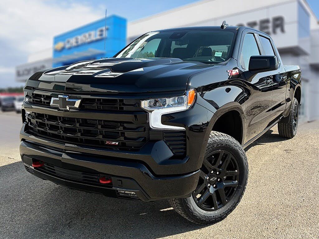 2026 Chevrolet Silverado 1500 LT Trail Boss Crew Cab 4WD