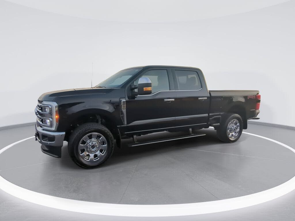 2026 Ford F-250 Super Duty Lariat Crew Cab 4WD
