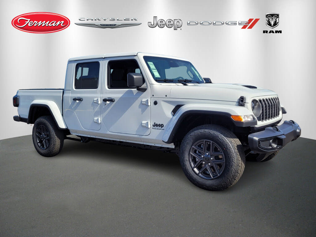 2026 Jeep Gladiator Sport S Crew Cab 4WD
