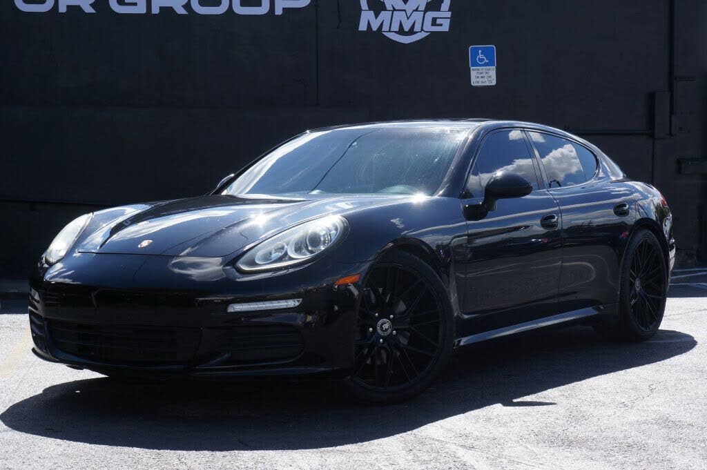 2015 Porsche Panamera
