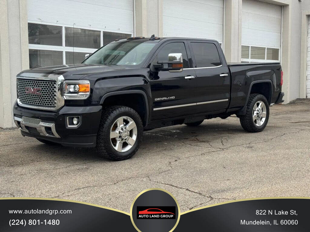 2016 GMC Sierra 2500HD Denali Crew Cab SB 4WD