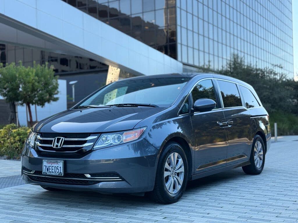 2016 Honda Odyssey SE FWD