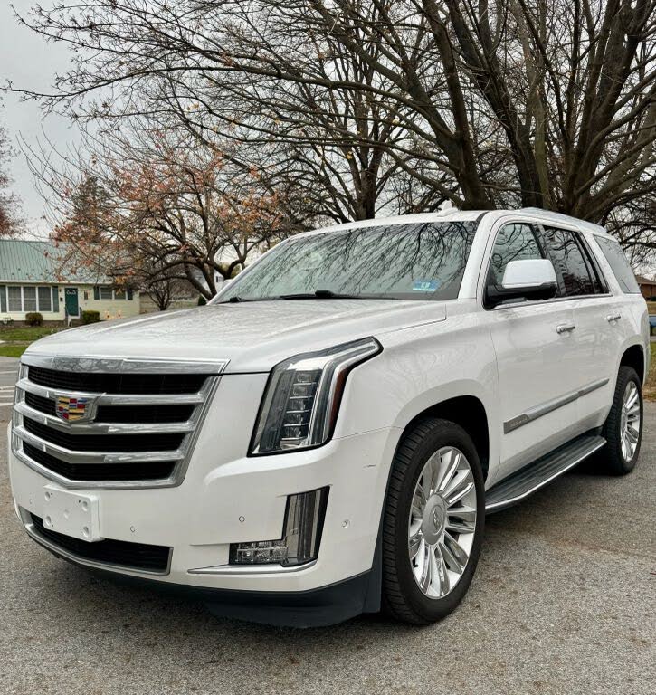 2018 Cadillac Escalade Luxury 4WD