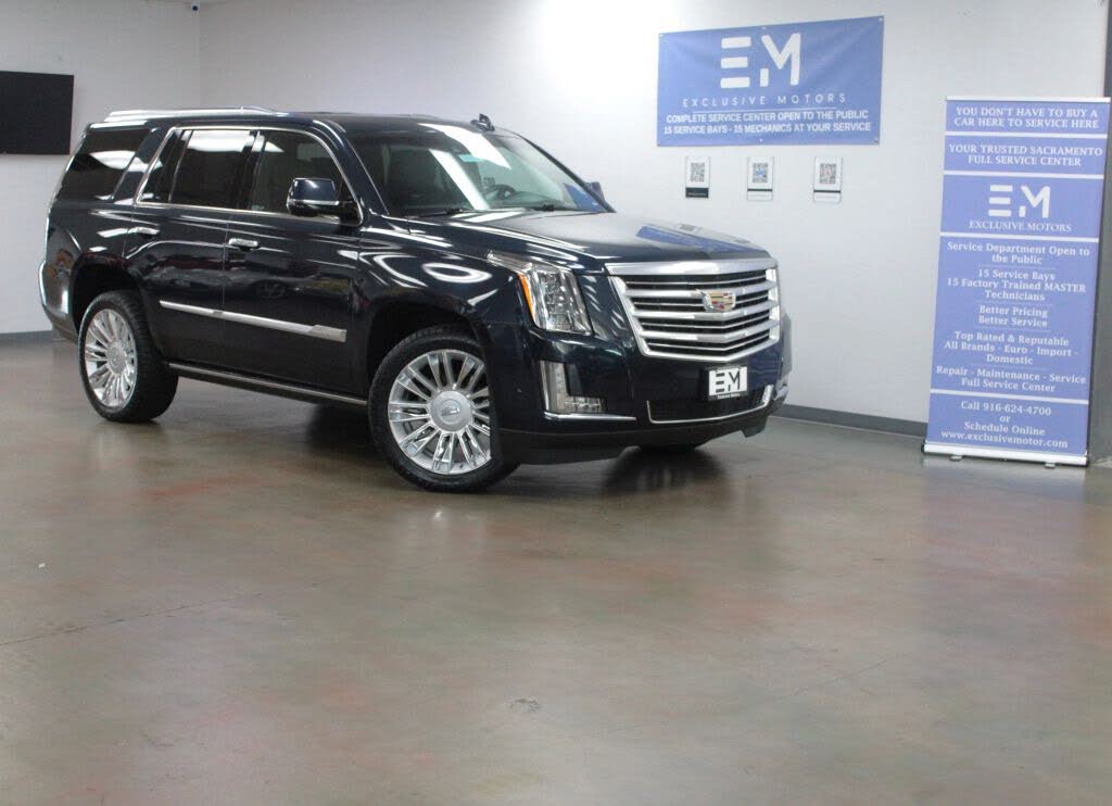 2019 Cadillac Escalade Platinum 4WD