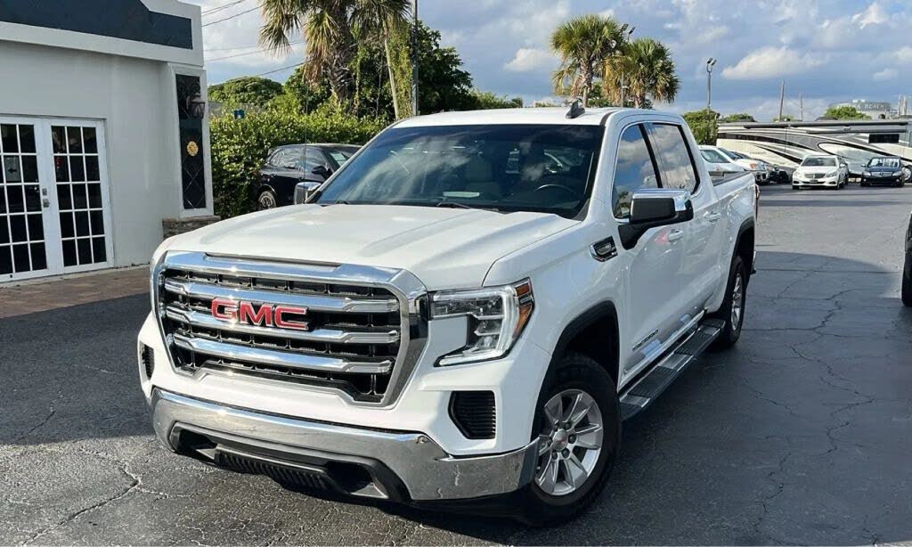 2021 GMC Sierra 1500 SLE Crew Cab RWD
