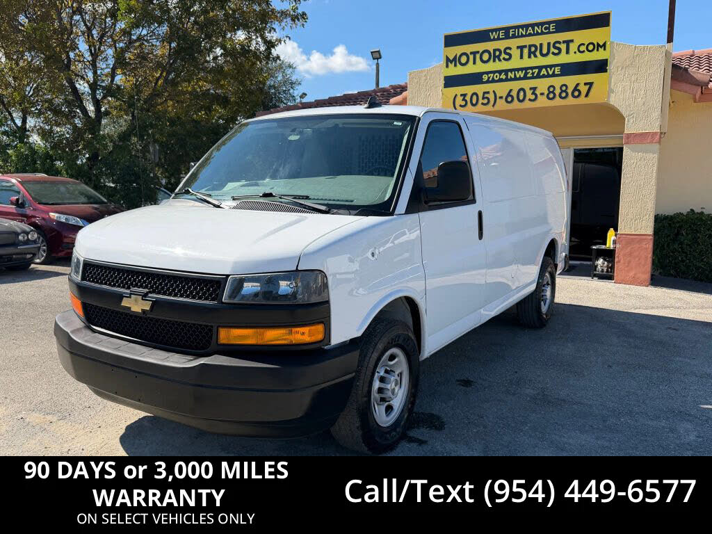 2022 Chevrolet Express Cargo 2500 RWD