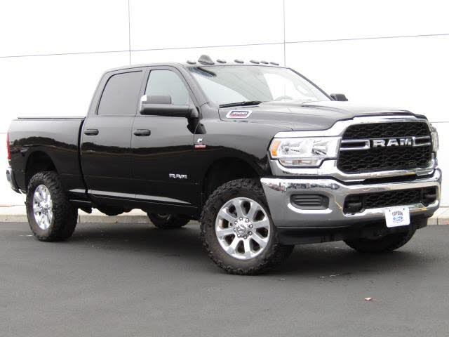 2022 RAM 3500 Tradesman Crew Cab 4WD