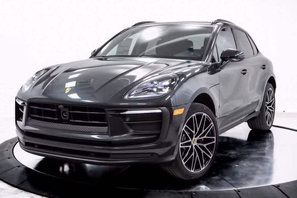 2025 Porsche Macan
