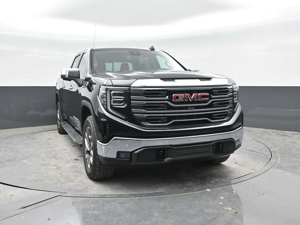 2026 GMC Sierra 1500 SLT Crew Cab 4WD